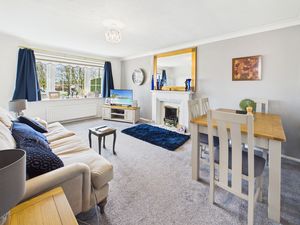 Lounge/ Dining Room- click for photo gallery